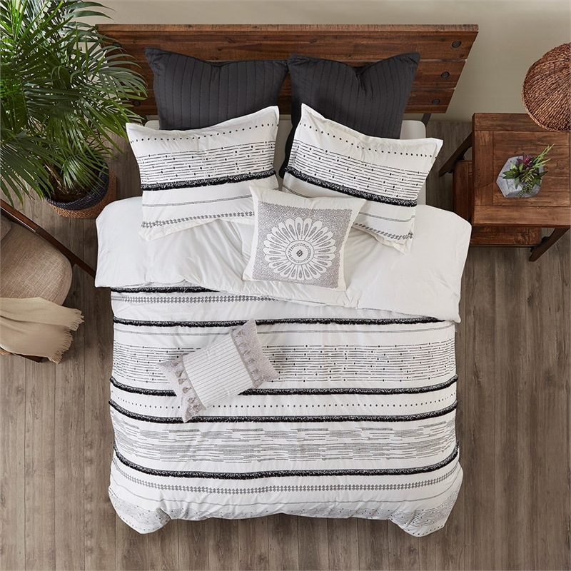 INK+IVY Modern Cotton Printed Duvet Cover Set with Trims in White/Black