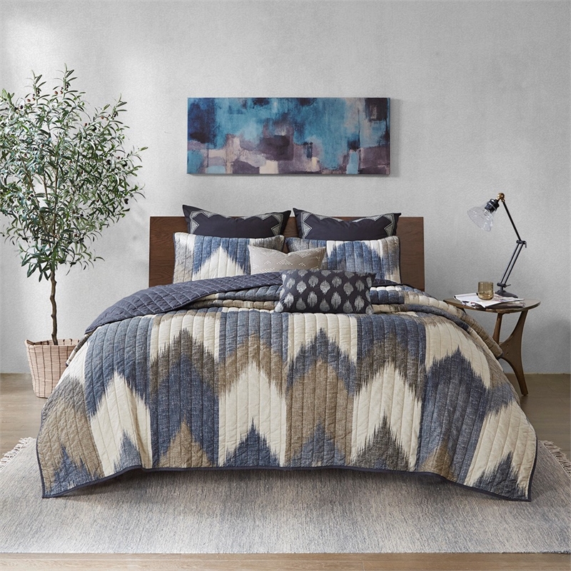 INK+IVY Alpine Mid-Century Cotton Printed Coverlet Mini Set in Navy Finish