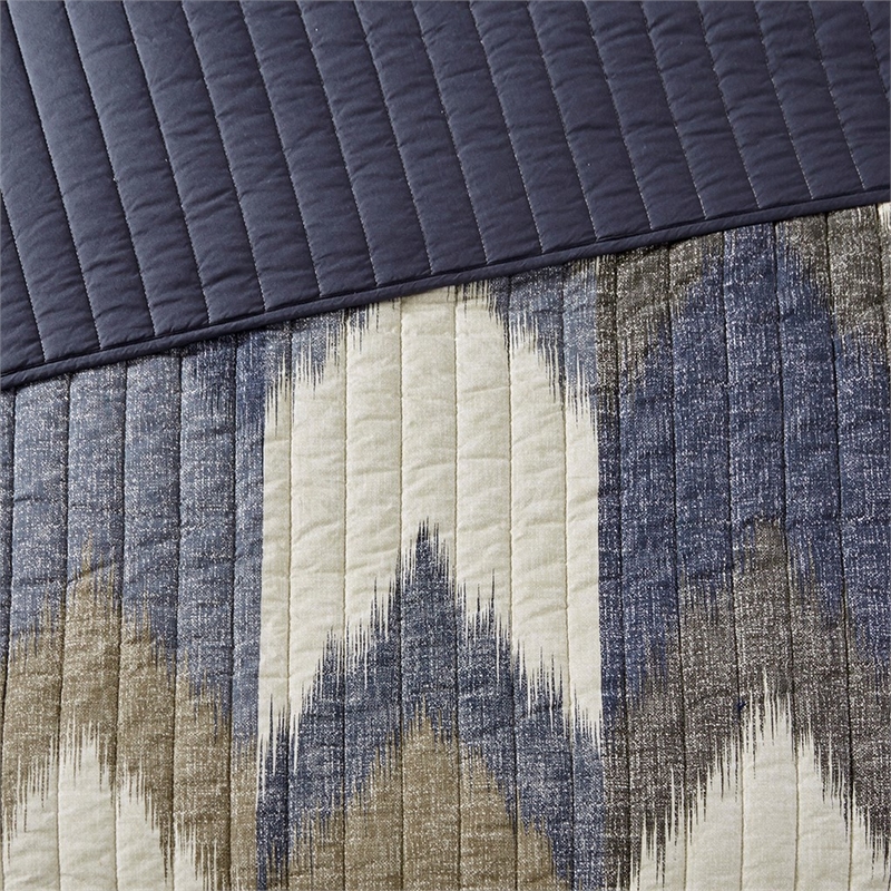 INK+IVY Alpine Mid-Century Cotton Printed Coverlet Mini Set in Navy Finish