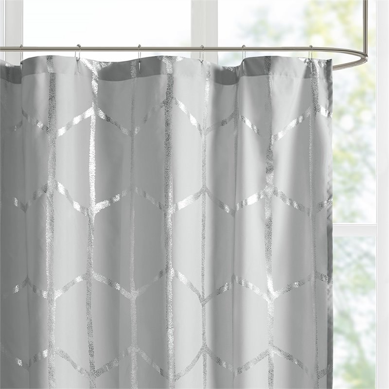 Intelligent Design Raina Polyester Microfiber Shower Curtain in Gray/Silver