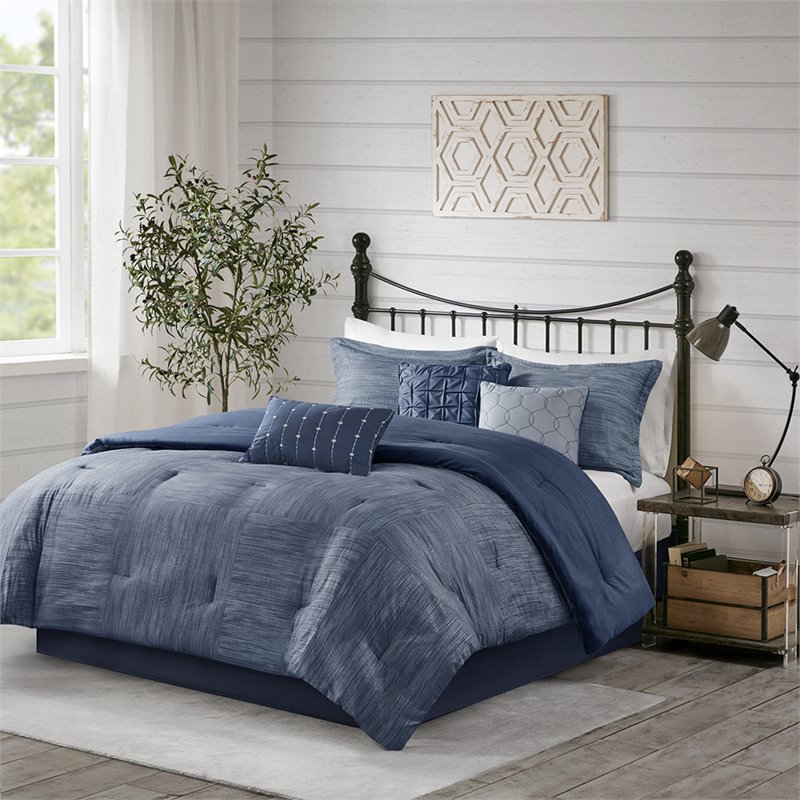 Madison Park Walter 7-Piece Polyester Printed Seersucker Comforter Set in Navy