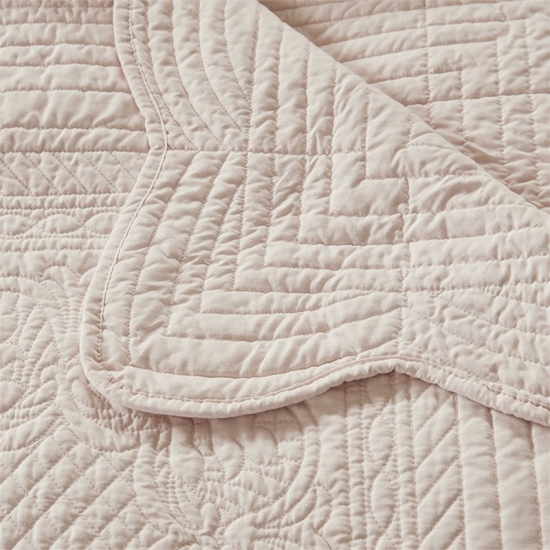 Madison Park 100 Percent Polyester Microfiber Solid Brushed Quilted Throw - Pink