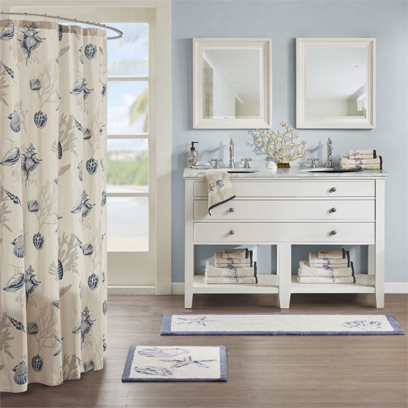 Madison Park Bayside 100 Percent Cotton Tufted Rug in Blue Finish