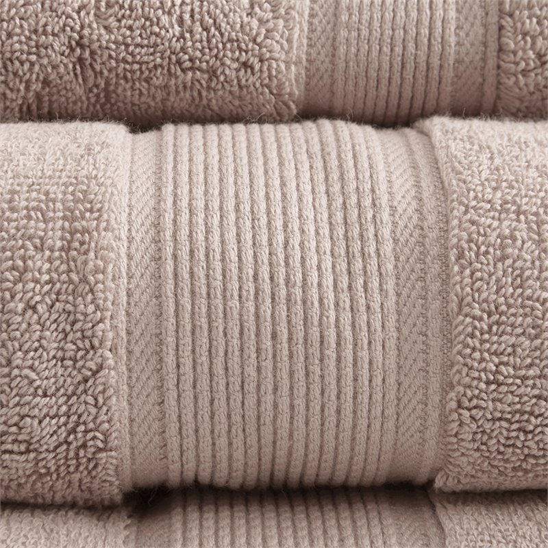 Madison Park Signature 8-Piece 100 Percent Cotton Bath Towel Set in Blush Pink