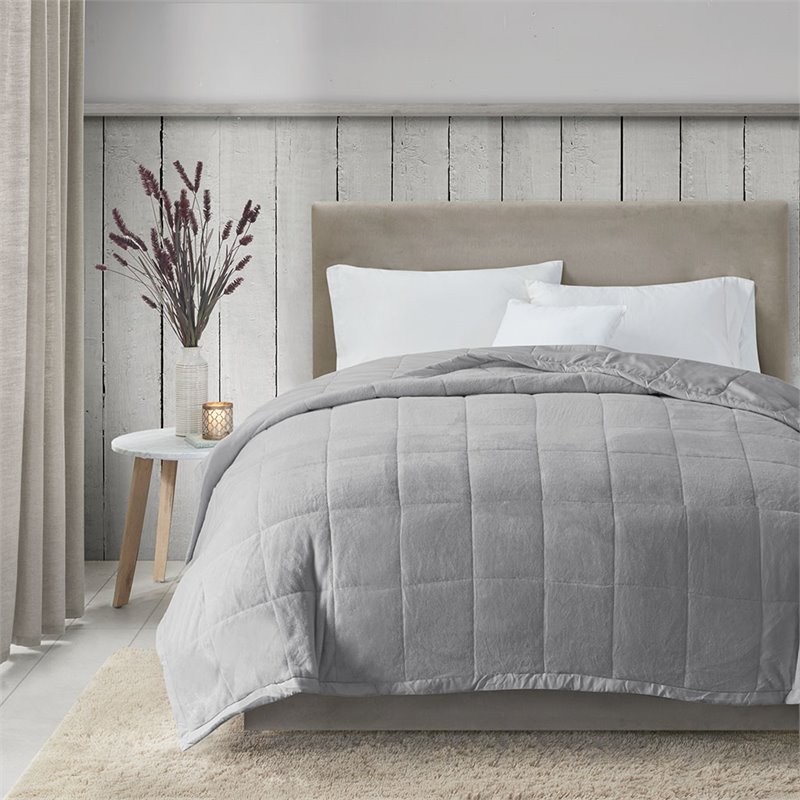 Madison Park Polyester Reversible Plush to Microfiber DA Blanket in Gray