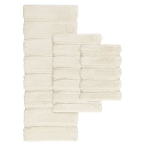 Madison Park 100 Percent Polyester Fabric Solid Tufted Rug in Wheat Brown