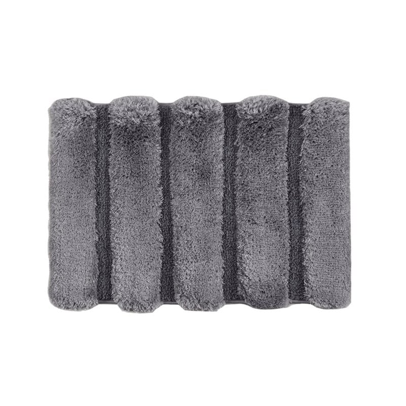 Madison Park 100 Percent Polyester Fabric Solid Tufted Rug in Gray