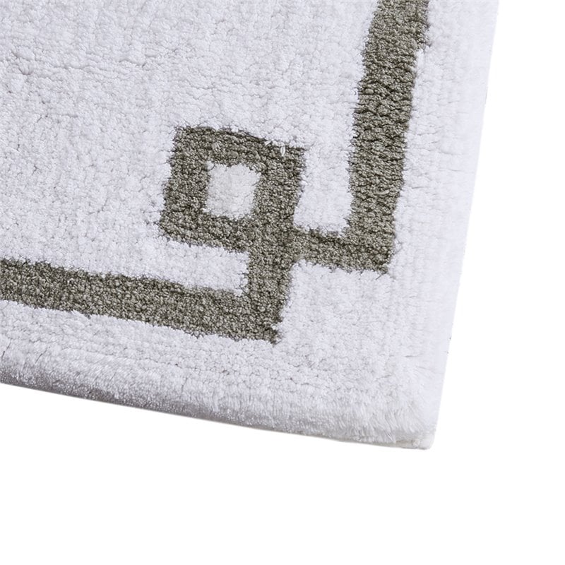 Madison Park Evan 100 Percent Cotton Tufted Bath Rug in White