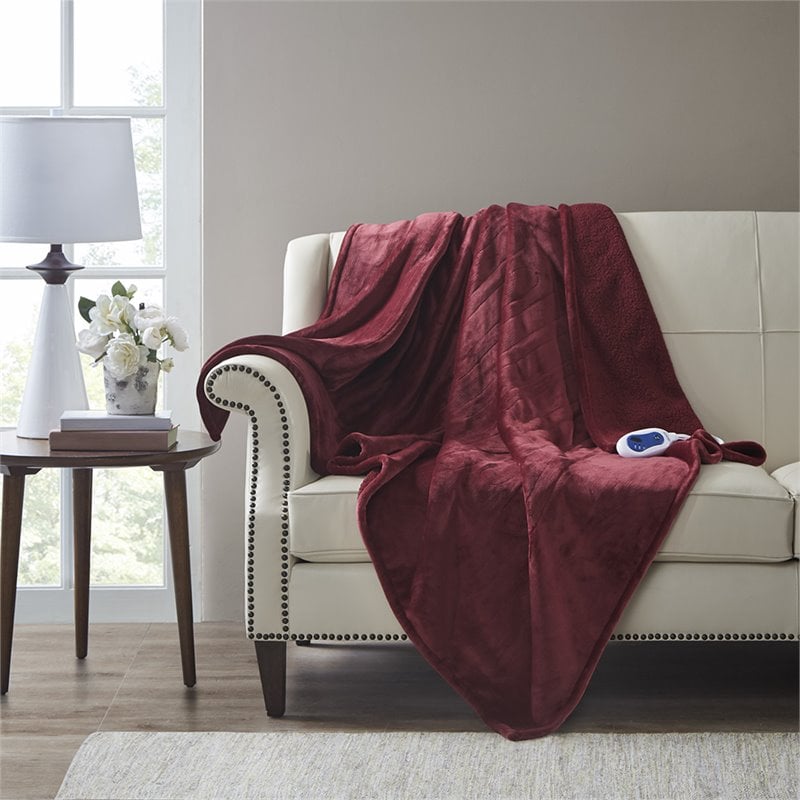 Beautyrest Polyester Microlight and Berber Solid Heated Throw in Red