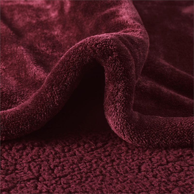 Beautyrest Polyester Microlight and Berber Solid Heated Throw in Red