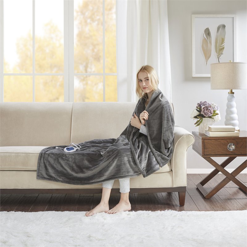 Beautyrest Polyester Knitted Solid Microlight Heated Throw in Gray