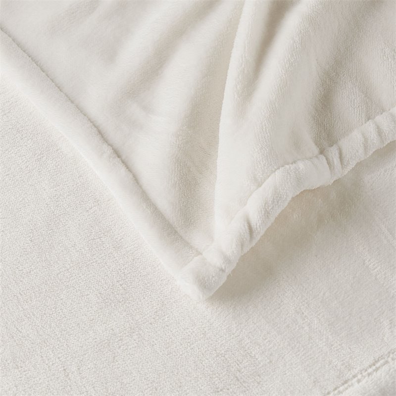 Beautyrest Polyester Knitted Solid Microlight Heated Throw in Ivory