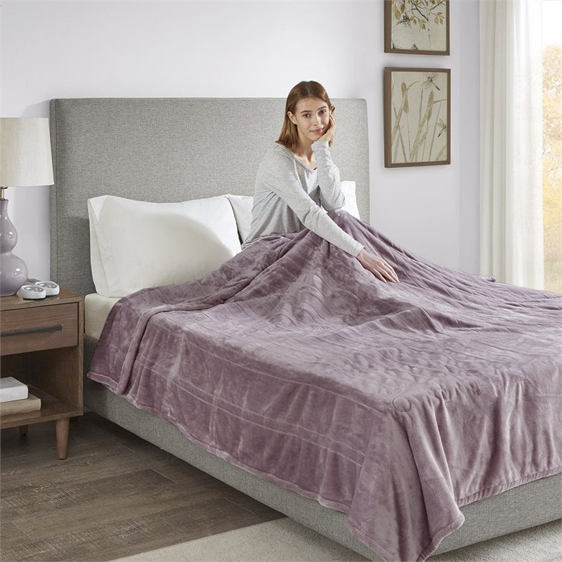 Beautyrest Polyester Knitted Solid Microlight Heated Blanket in Lavender Purple