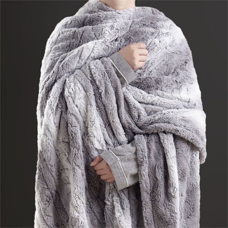 Beautyrest Polyester Faux Tip Dye Long Fur Heated Throw in Gray