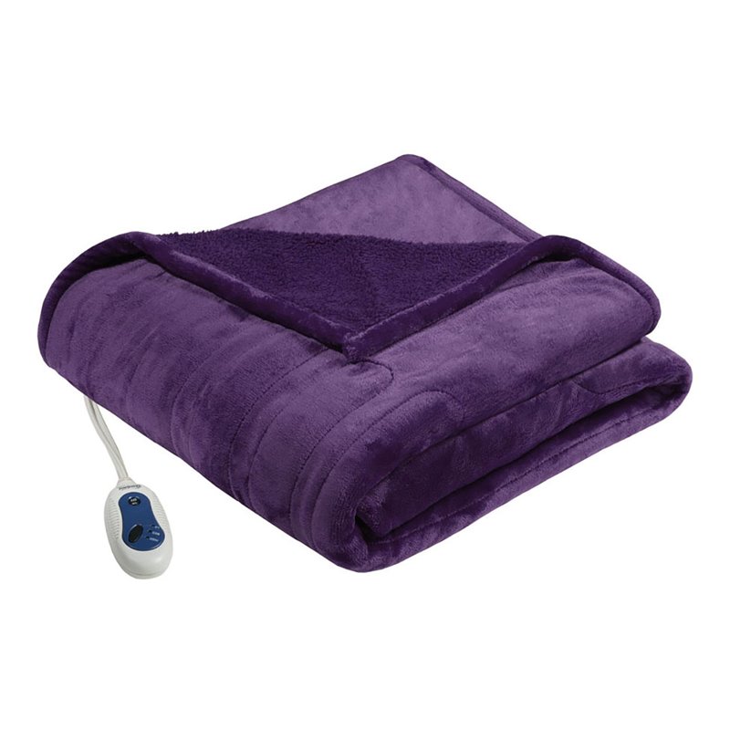 Beautyrest Polyester Solid Microlight Berber Heated Throw in Purple