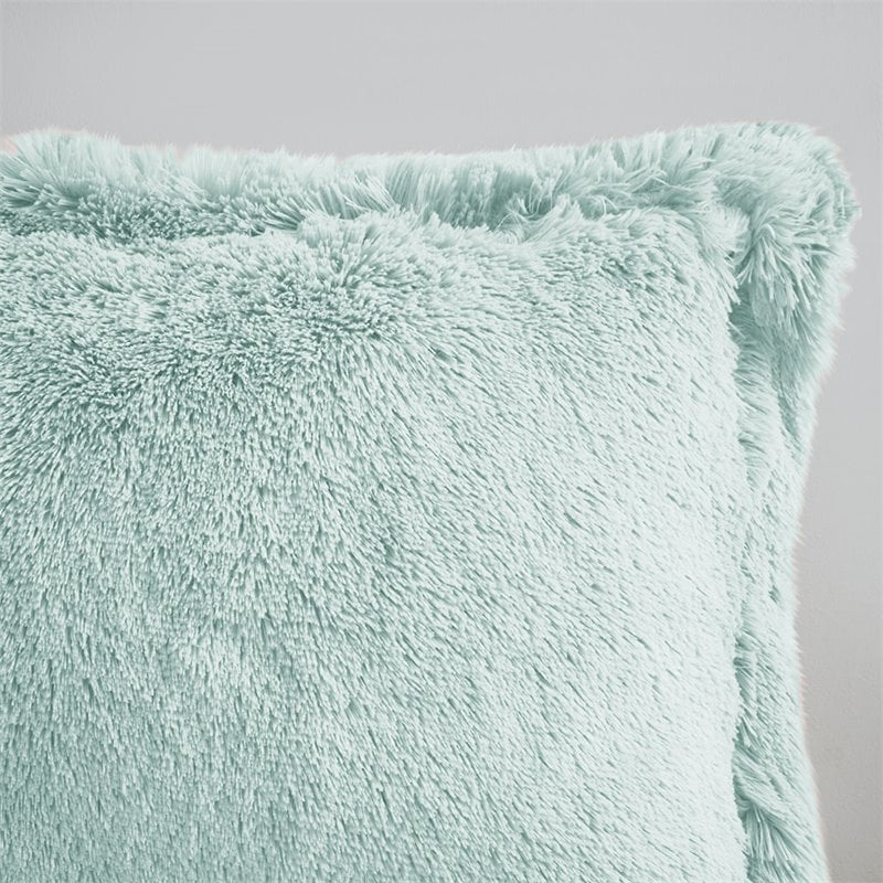 Intelligent Design Polyester Back Solid Shaggy Long Fur Comforter Set in Aqua