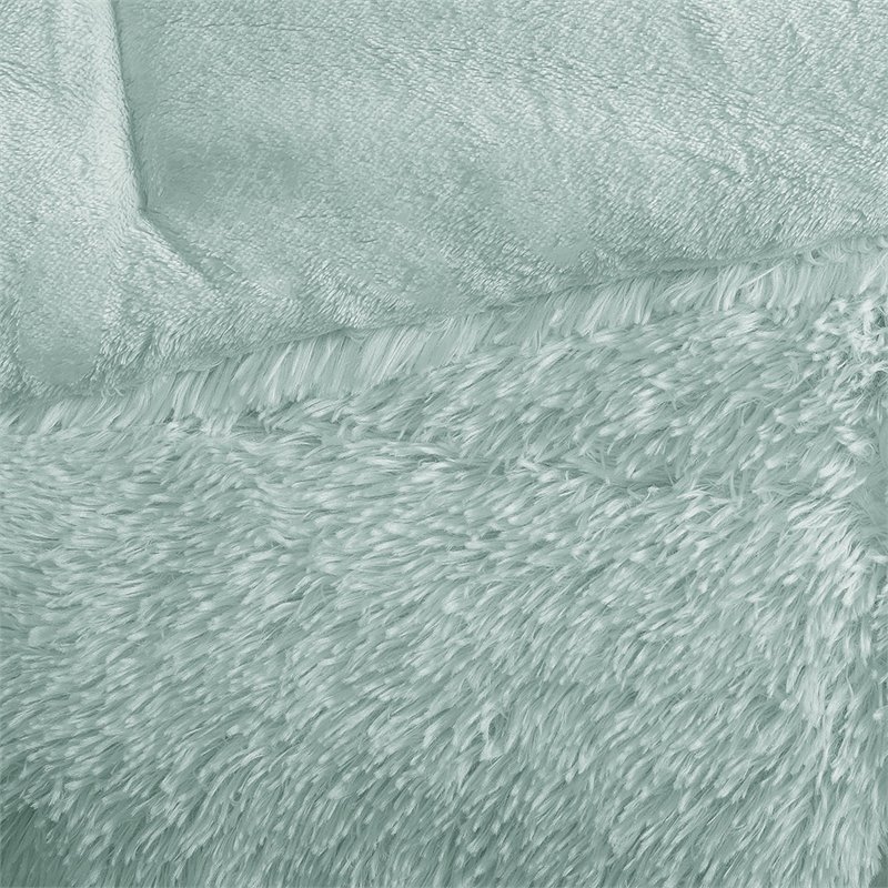 Intelligent Design Polyester Back Solid Shaggy Long Fur Comforter Set in Aqua