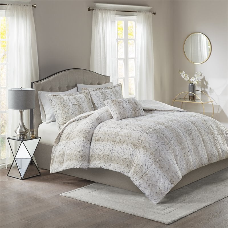 Madison Park 100 Percent Polyester Comforter Set in Snow Leopard White