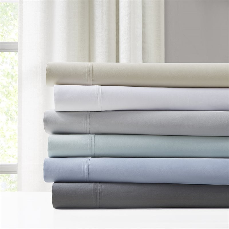 Madison Park Contemporary Cotton Polyester Solid Pillowcase in Gray