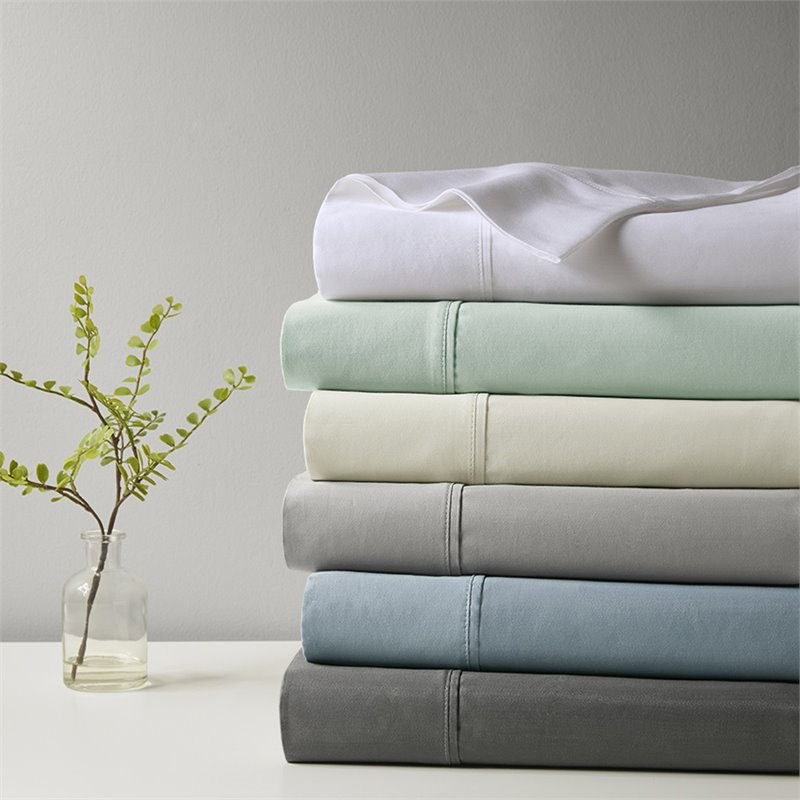 Beautyrest Contemporary Cotton and Polyester Solid Sheet Set in White