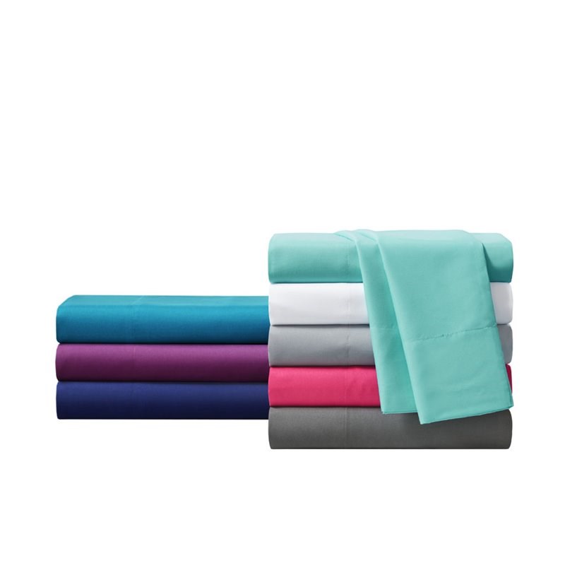 Intelligent Design Polyester Microfiber Fabric Solid Sheet Set in White