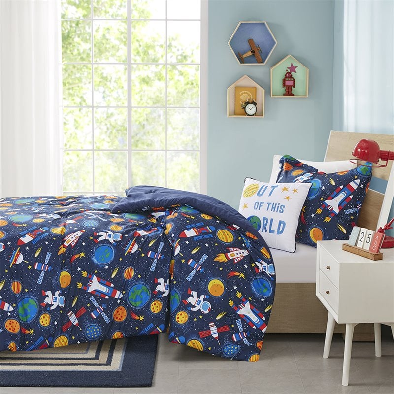 Contemporary 100 Percent Polyester Printed Comforter Set in Multi