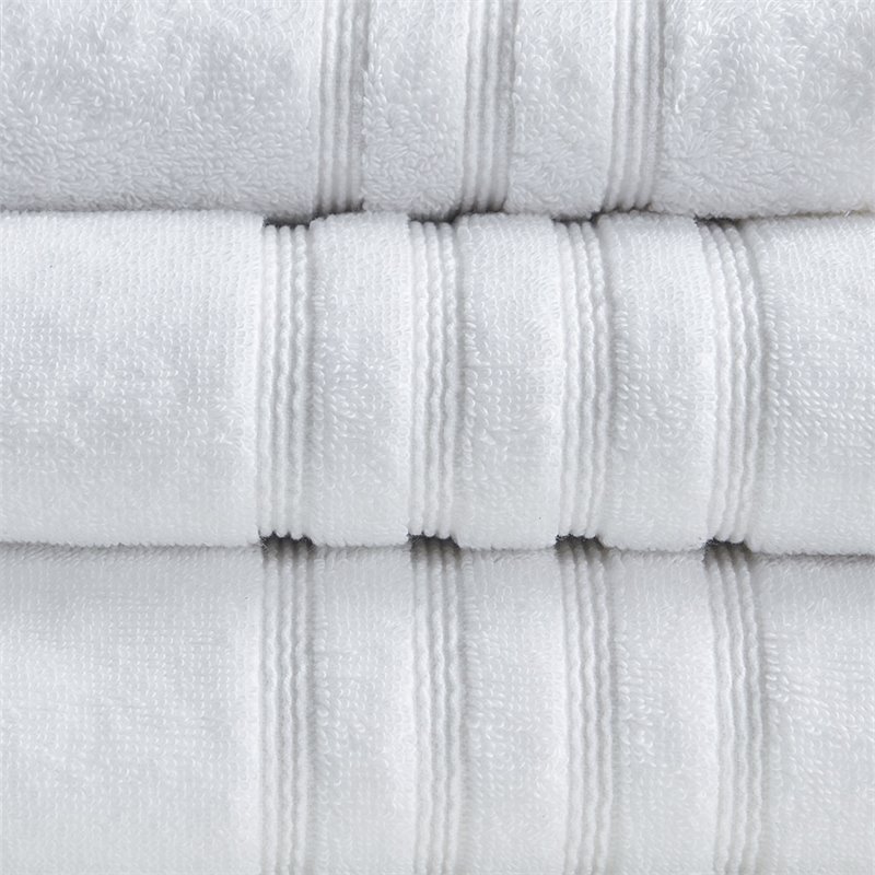 Clean Spaces 6-Piece Cotton Sustainable Blend Towel Set in White