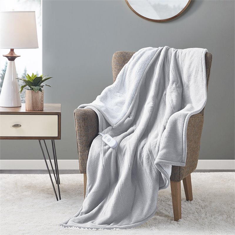 Serta Polyester Fabric Fleece to Sherpa Heated Electric Throw in Gray