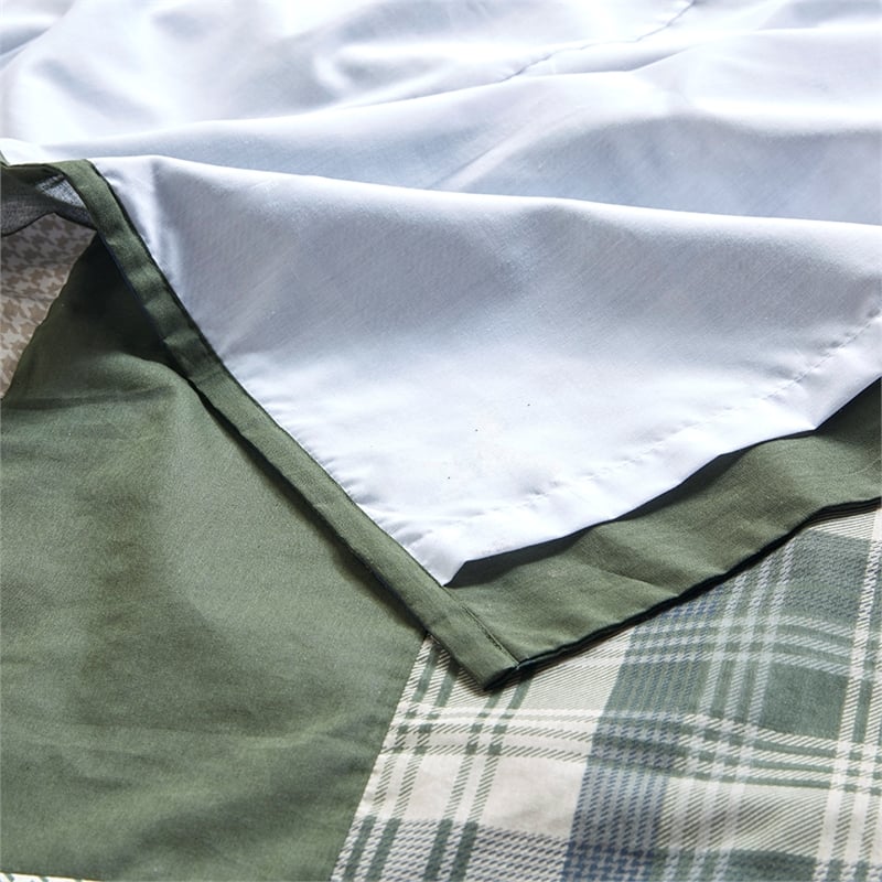Woolrich Mill Creek Cotton Pieced and Embroidered Shower Curtain in Green