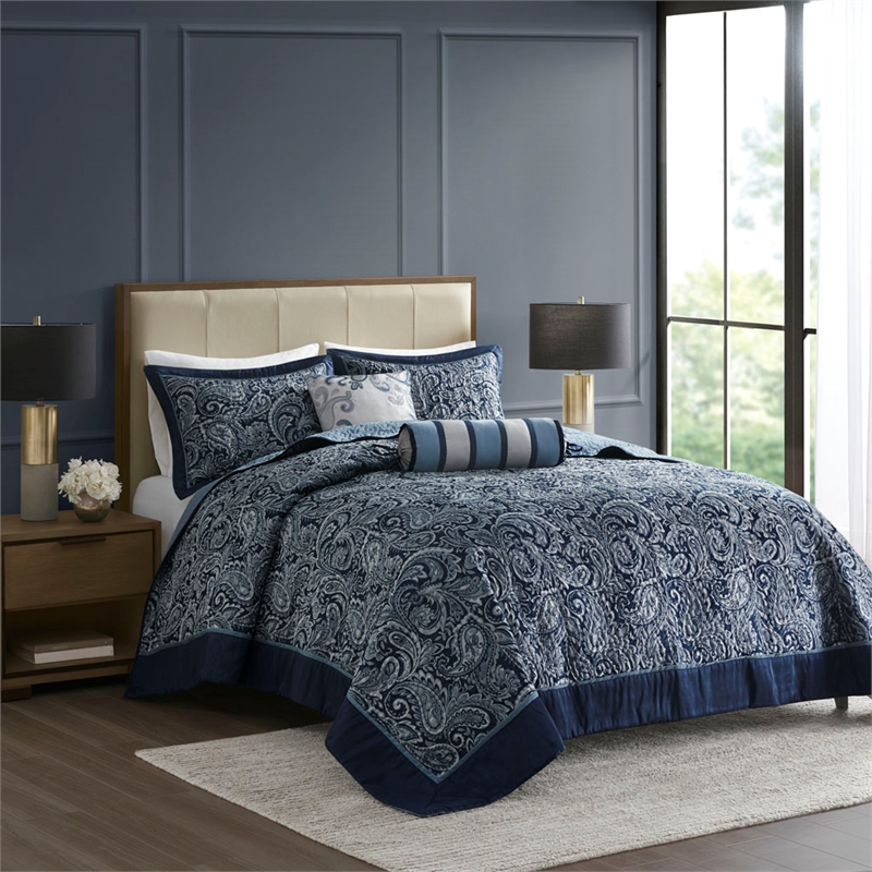 Madison Park Aubrey 5-Piece Cotton Reversible Jacquard Bedspread Set in Navy