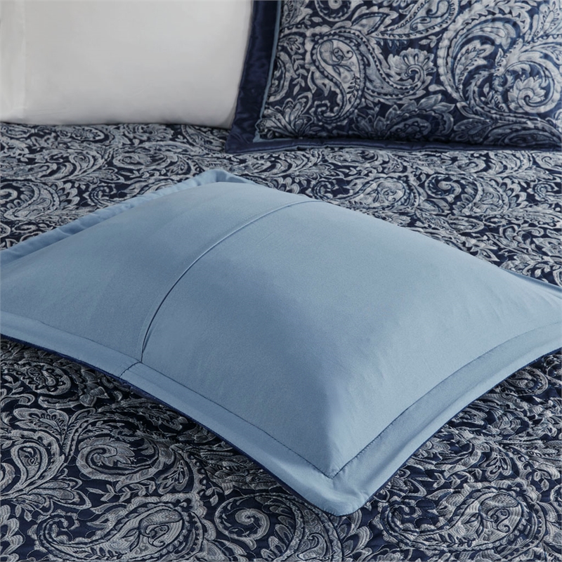 Madison Park Aubrey 5-Piece Cotton Reversible Jacquard Bedspread Set in Navy