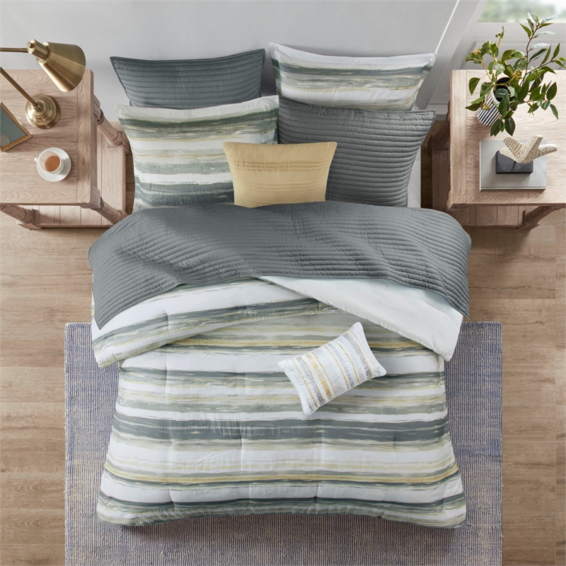 Madison Park Marina 8-Piece Seersucker Comforter and Coverlet Set - Yellow