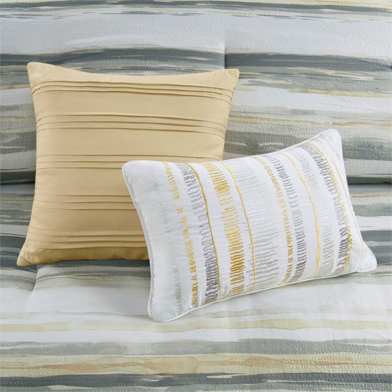 Madison Park Marina 8-Piece Seersucker Comforter and Coverlet Set - Yellow