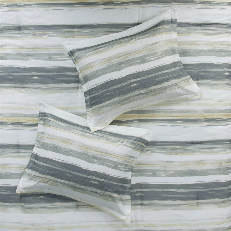Madison Park Marina 8-Piece Seersucker Comforter and Coverlet Set in Yellow