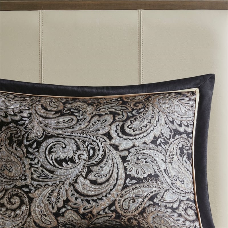 Madison Park Aubrey 5-Piece Cotton Reversible Jacquard Bedspread Set in Black