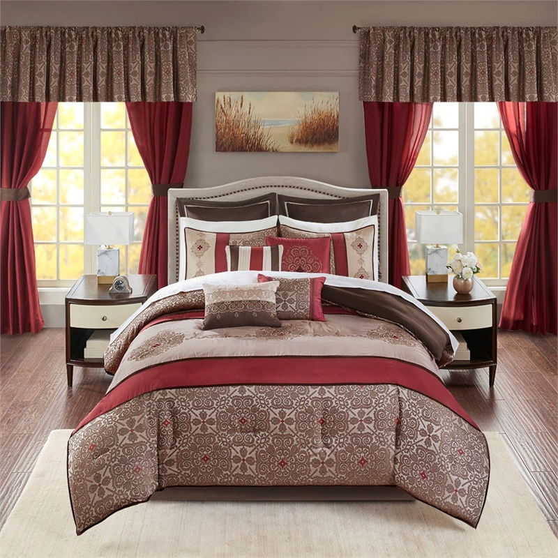 Madison Park Essentials Delaney 24 Piece Room In a Bag in Red