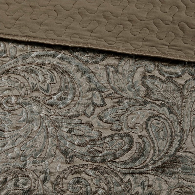 Madison Park Aubrey 5 Piece Reversible Jacquard Bedspread Set in Blue/Brown