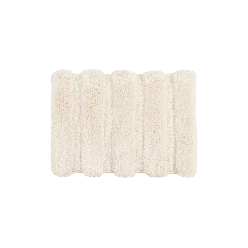 Madison Park Tufted Pearl Channel Rug in Wheat