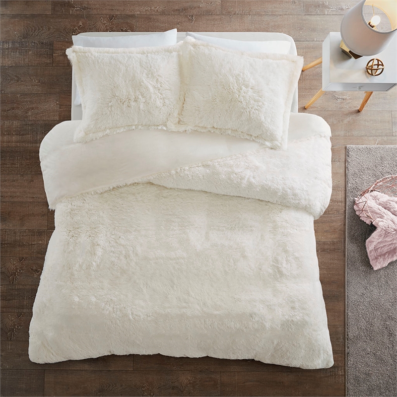 Intelligent Design Malea Shaggy Fur Duvet Cover Set in Ivory
