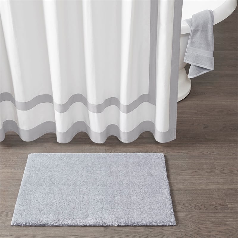 Madison Park Signature Marshmallow Bath Rug in Grey