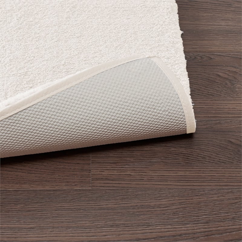Madison Park Signature Marshmallow Bath Rug in Ivory
