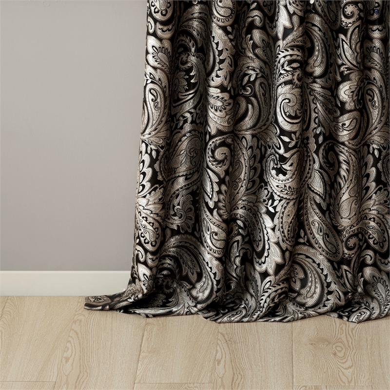 Madison Park Aubrey Jacquard Panel Pair in Black
