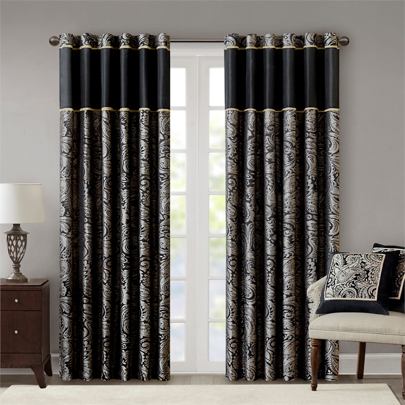 Madison Park Aubrey Jacquard Panel Pair in Black