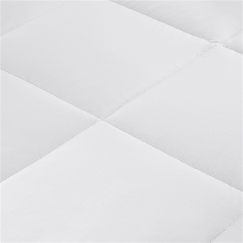 Madison Park Winfield 300 Thread Count Cotton Luxury Down Alternative Comforter