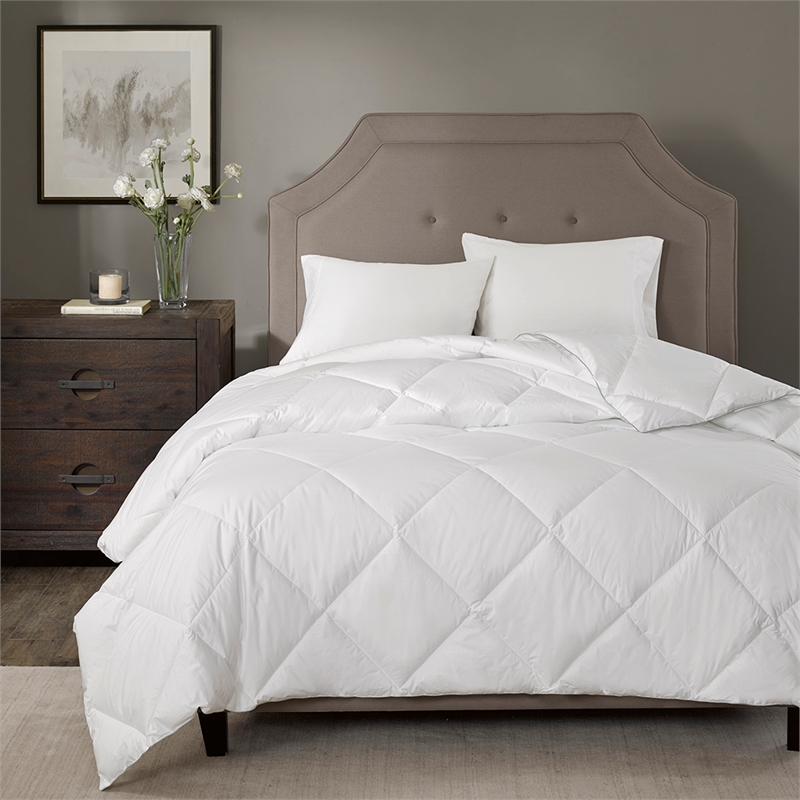 Madison Park Signature 1000 Thread Count Cotton Rich Diamond Down Comforter