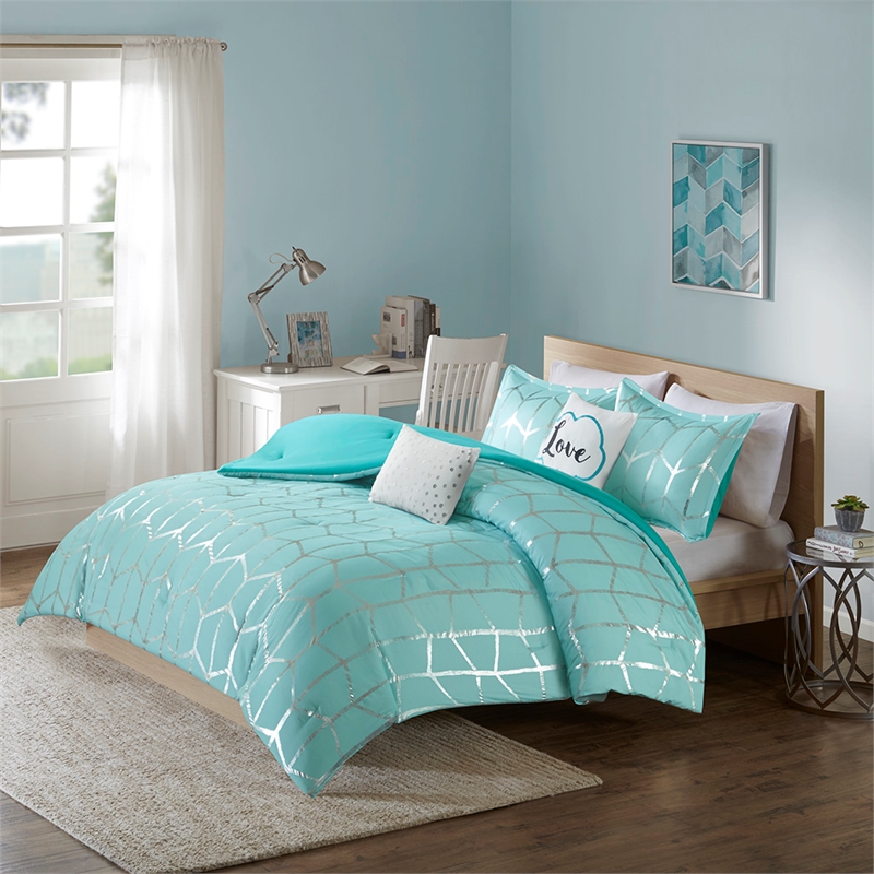 Intelligent Design Raina Metallic Printed Comforter Set in Aqua and Silver