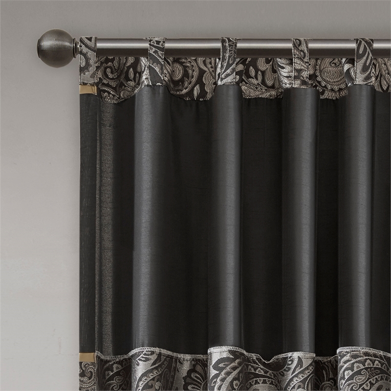 Madison Park Aubrey Jacquard Panel Pair in Black