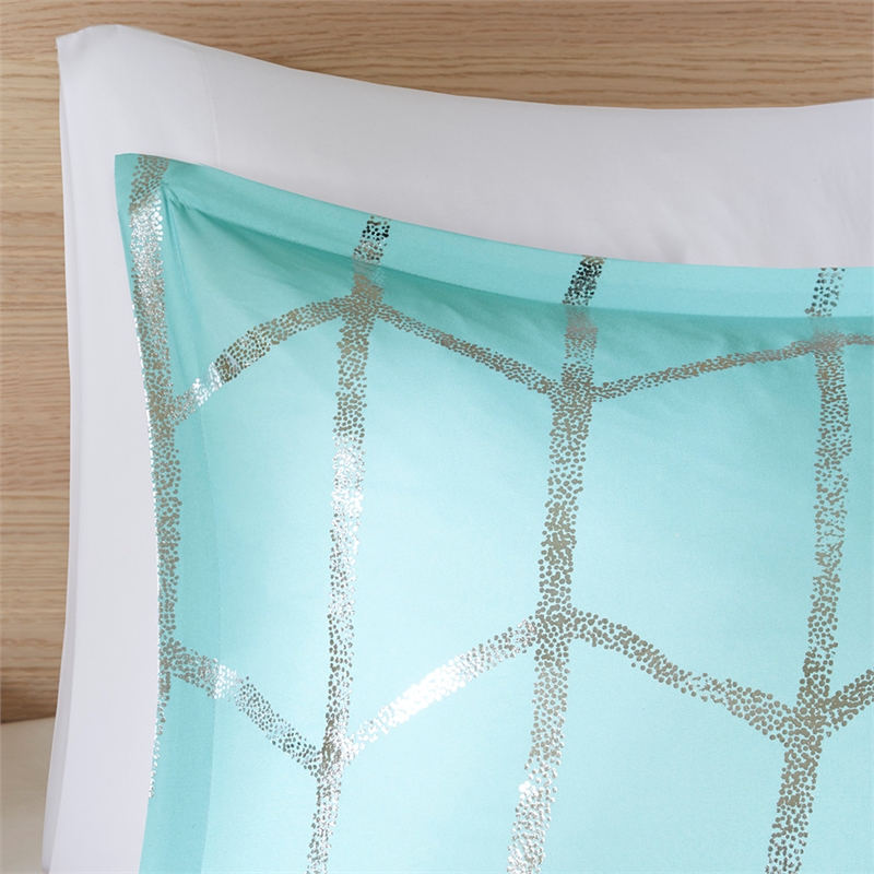 Intelligent Design Raina Metallic Printed Comforter Set in Aqua and Silver
