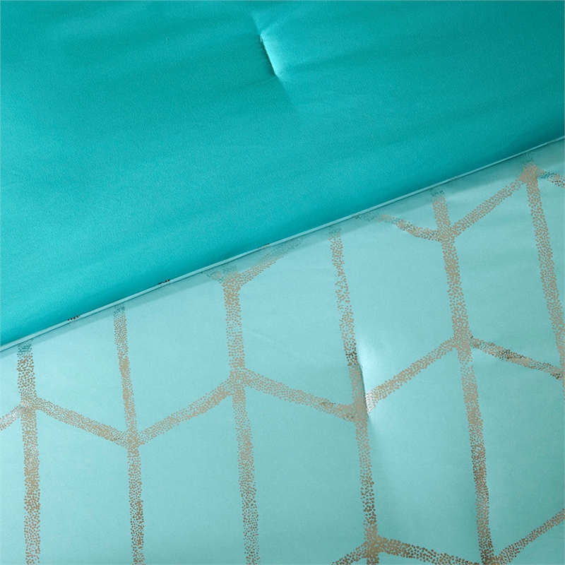 Intelligent Design Raina Metallic Printed Comforter Set in Aqua and Silver
