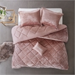Intelligent Design Felicia Velvet Comforter Set in Blush